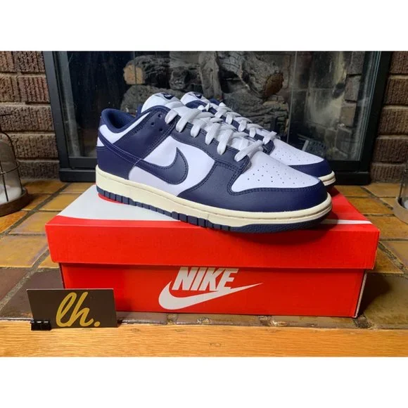 Size 10.5 Women’s Nike Dunk Low “Vintage Navy” Athletic Sneakers DD1503-